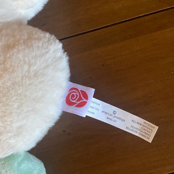 American Greetings Plush Flower - Picture 6 of 6